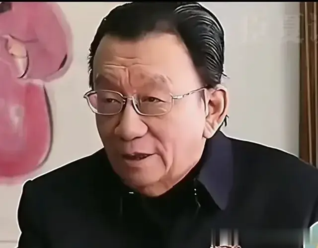 为什么说侯耀华不参加杨毅的拜师仪式将会对自己造成最大的伤害？