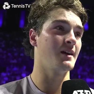 苏林网球：19岁🇧🇷网坛新星丰塞卡2