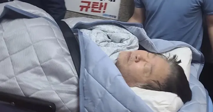 从绝食到一起打鼓，李在明转变里的日韩博弈