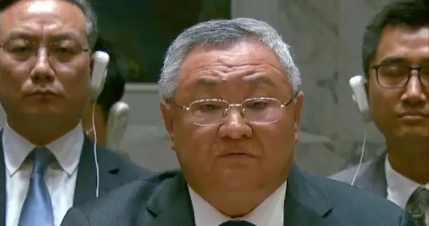 又打起来了？以色列无视停火，特朗普恼羞成怒，伊朗点名感谢中国