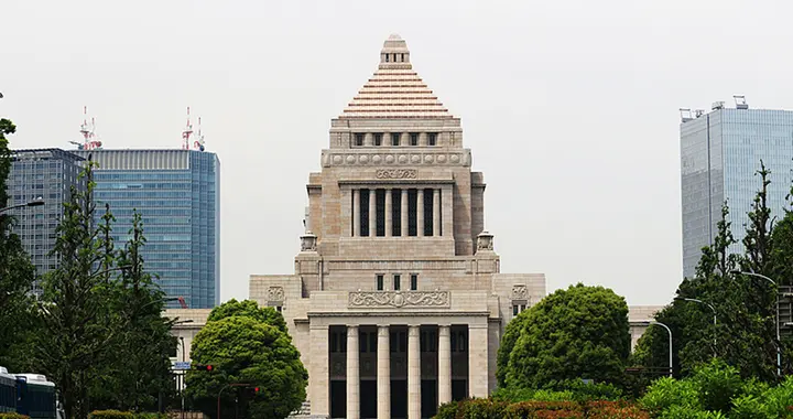 历史首次！日本地方联手“逼宫”高市早苗？这回可算捅了马蜂窝！