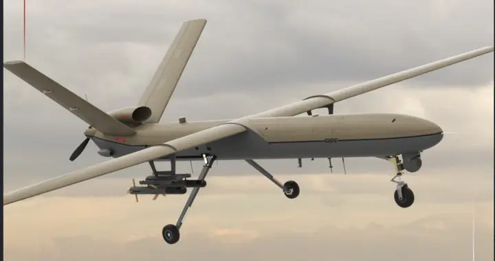 美军F-35开火击落目标，林肯号刚松口气，更多伊朗无人机围过来