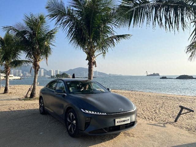 长安启源A07全新真香版VS比亚迪汉EV：谁才是中大型车市场的新星