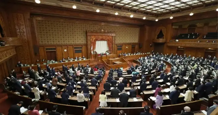 美国打伊朗，为中国“清算”创造机会？日本开大会逼特朗普给个交代