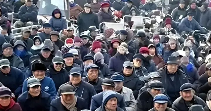 中国将迎人口死亡高峰！22年1041万，23年1110万，去年死亡多少？