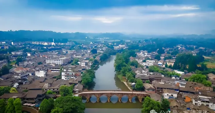 平乐这座两千年历史的古镇，曾是川西地区一颗耀眼的明珠