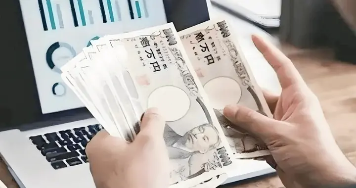 万亿日元救市难阻颓势，内耗外压陷困局，日本经济结构性矛盾凸显