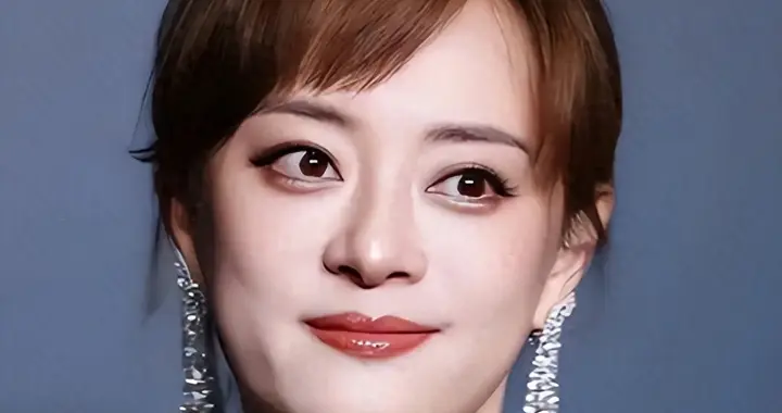 "全家移民"真相曝光后，孙俪新戏内容引争议，邓超也受到牵连