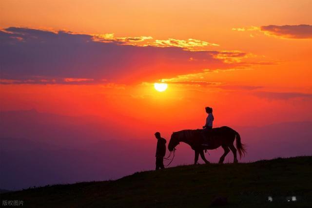 我能实现炒股养家，是因为十多年来，我看透了股市里的买卖秘诀！