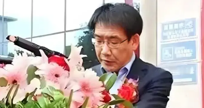 蓝山县中心医院原院长李群落马！曾获市劳模称号，蓝山本地人