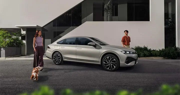 158万+双冠加冕！一汽-大众2025破局：燃油车靠智能化逆袭新时代