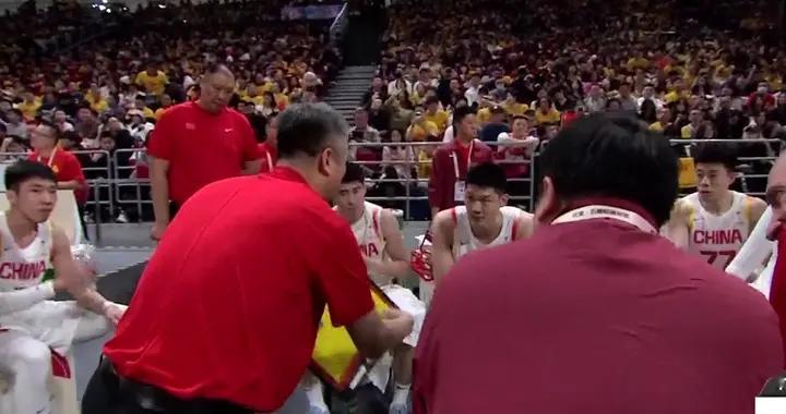 世预赛，中国男篮76:80不敌韩国，张镇麟20分，李贤重大杀四方！