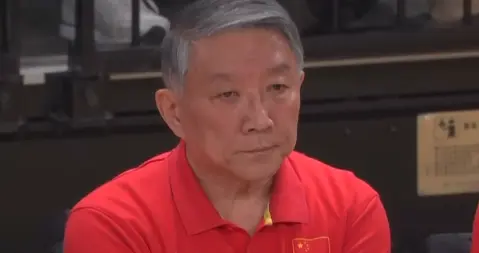 中国85：51捷克，实在没后卫可用，陈玉婕、张子宇将无缘世界杯！