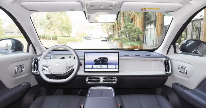 预算够的话，直接选激光雷达版，零跑B10悦享版与激光雷达版对比