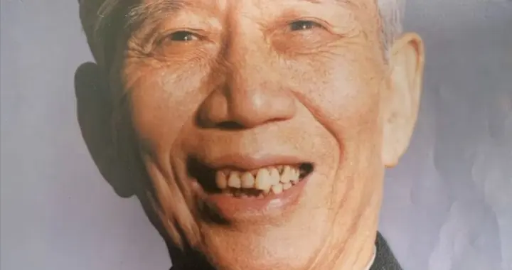 王震晚年对秘书说：我这辈子最幸福的事，要感谢贺老总