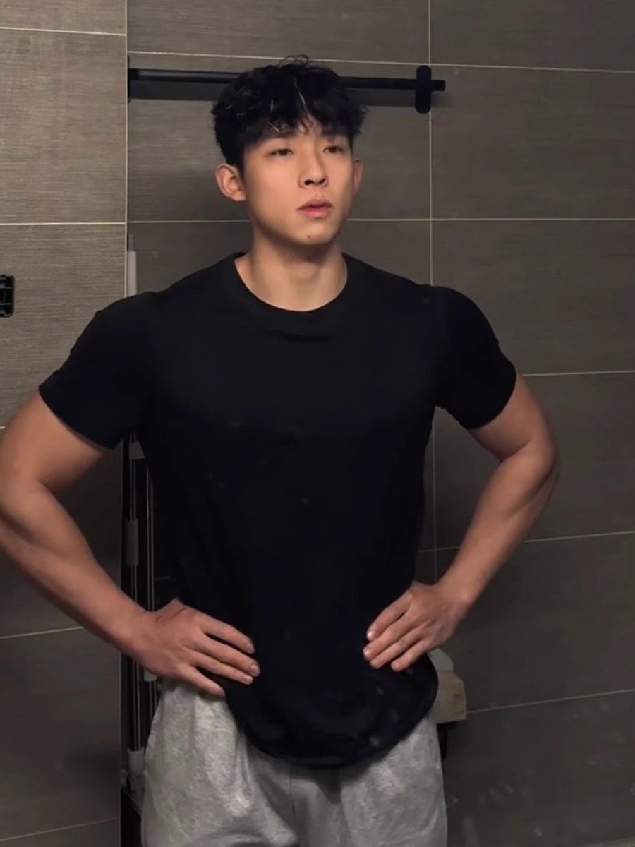 黑色冰皮速干短袖男款夏季硬汉风小领口索罗