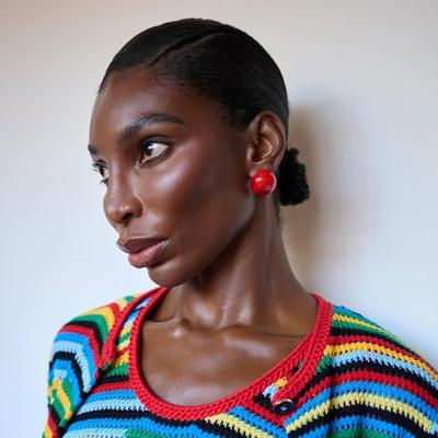 下水道男孩：Michaela Coel这