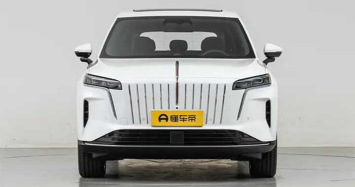 红旗HS6 PHEV：四月踏春，续航长＋超安全＋大空间！