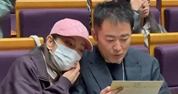 原来他俩没结婚，却互相陪伴33年，都是娱圈顶级大佬，至今没孩子