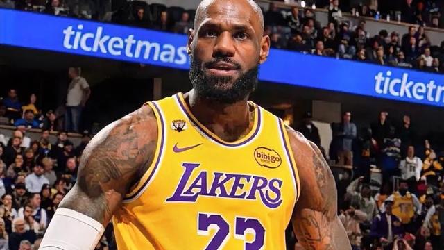 秋风画扇：太精彩了！湖人119-103大