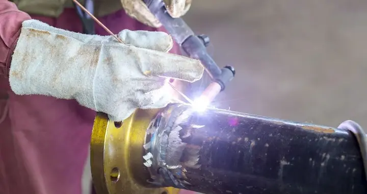 手工钨极氩弧焊焊接不锈钢薄板的工艺方法