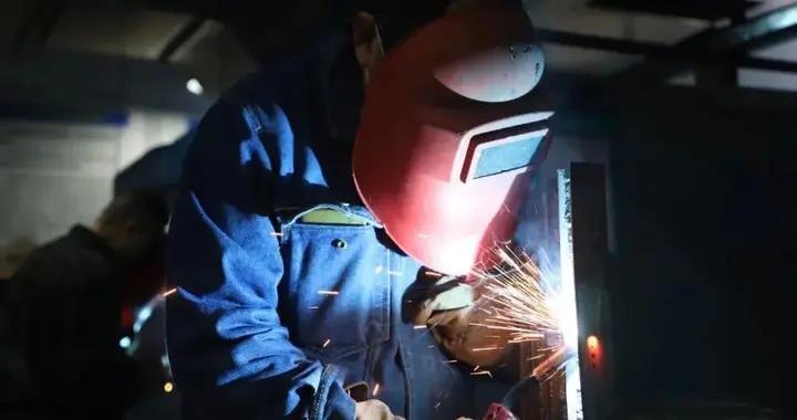 中年人想转行学焊接，可以吗？