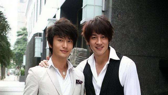 虞豆：2009年，黄晓明与何润东在拍电视