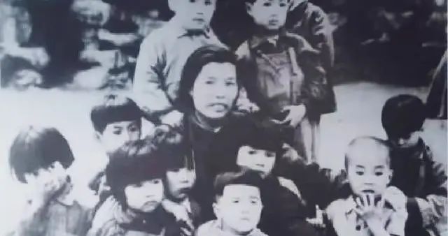 1986年，刘伯承临终前对妻子和孩子说杀害小华北的凶手还没有找到