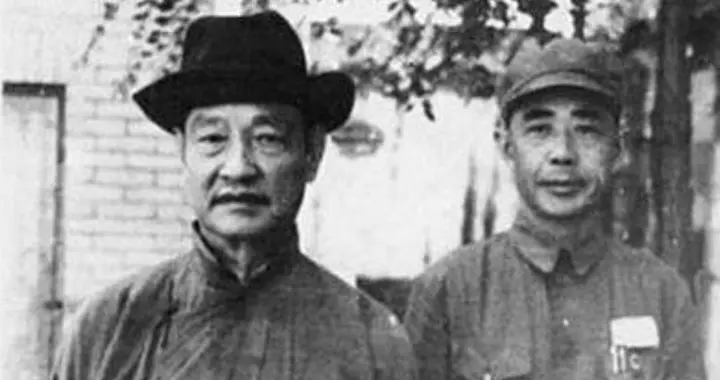 开国中将方正平回乡，弟弟两块银元令他失声痛哭！