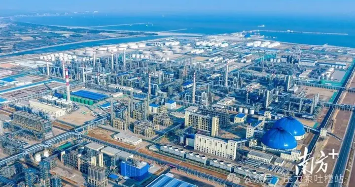 狂赚 110 亿，中国石油撕开真相：炼化厂不止服务加油站