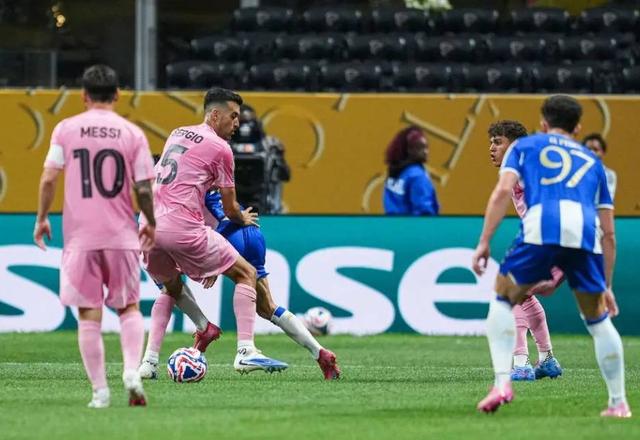 国密大败 梅西起双断缆