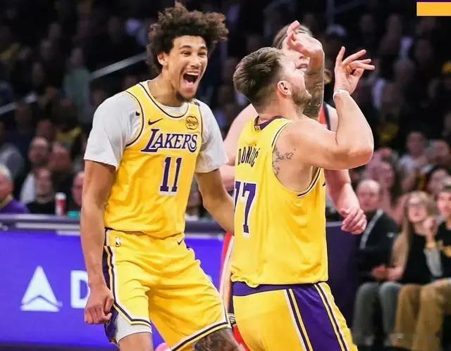 结束连败？明日湖人VS太阳伤病报告，詹八继续缺阵，四人有望复出