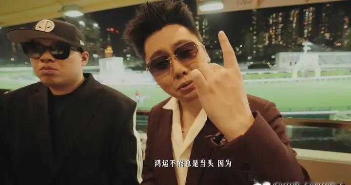 爆火全球？私生活混乱？揽佬的说唱和唱功如何？他是个音乐天才？