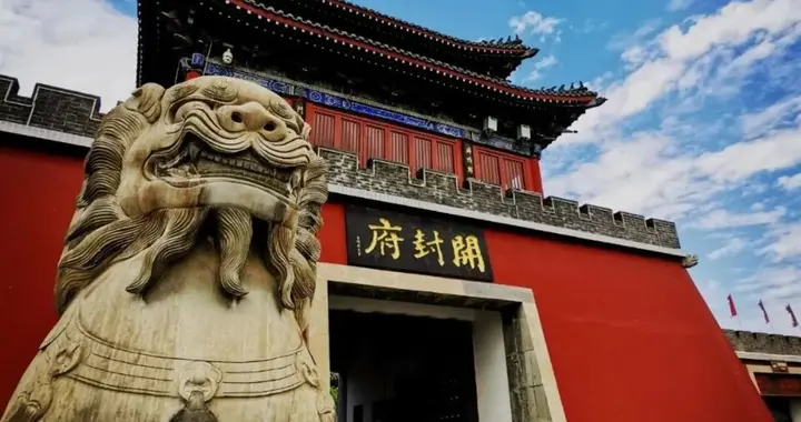 火遍全网！开封府凭啥成文旅顶流？千年宋韵活了！