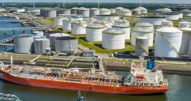 抢油大战打响！亚洲国家疯狂抢购俄石油，只有日本被排除在外