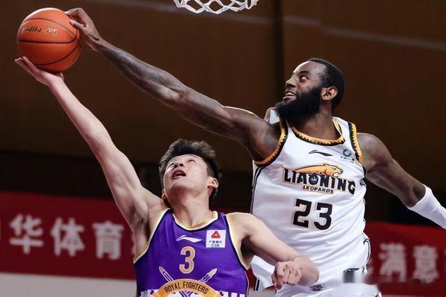 辽宁男篮锋线外租锻炼，两外援留队，桑普森被裁，李晓旭续约两年