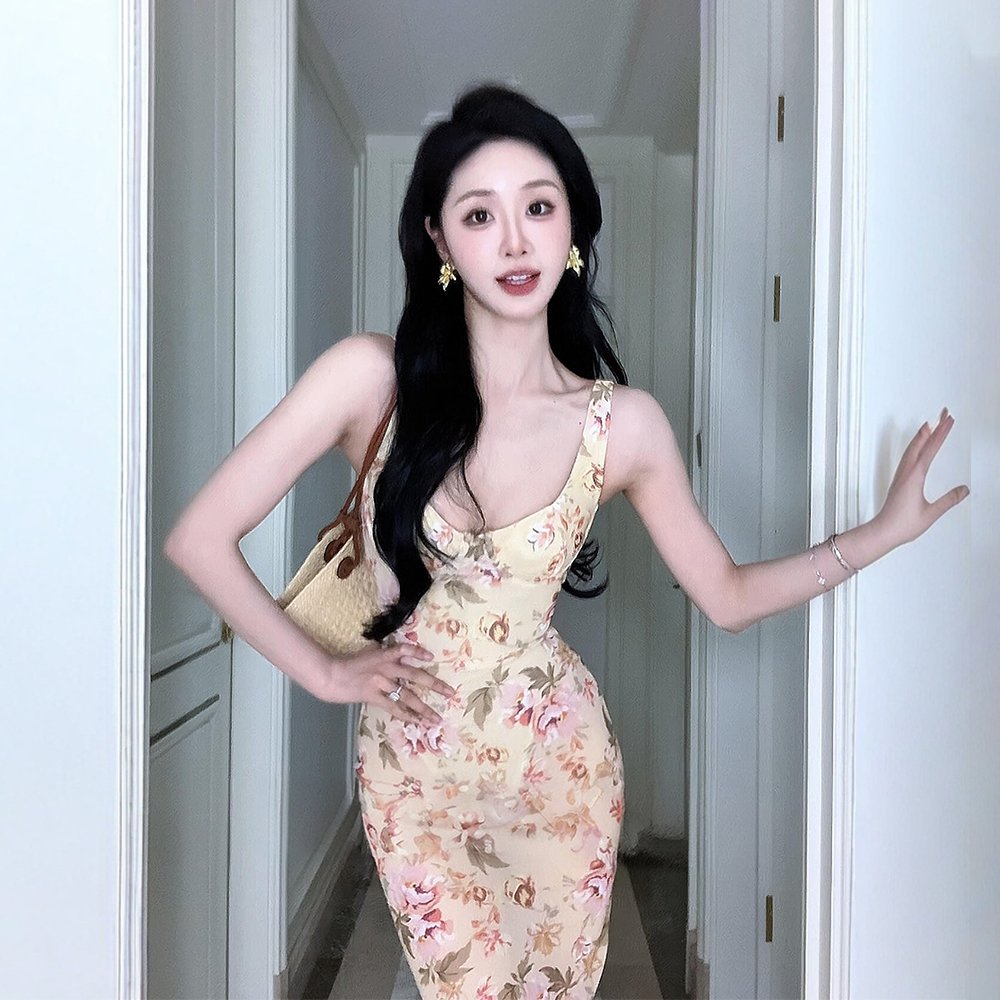韩系鱼尾裙气质法式碎花连衣裙海边度假裙子