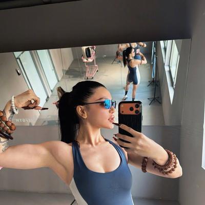 涅槃重生见墨鸦：快女冠军江映蓉现状：沉迷