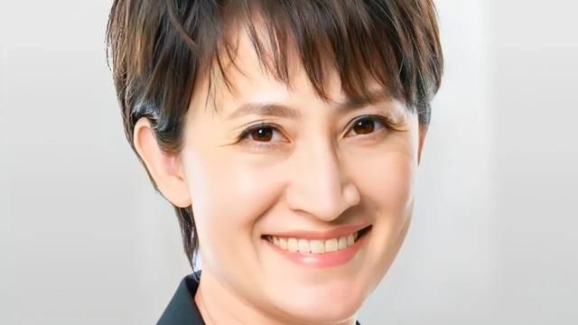 田边欢欣摘棉花：“台独”顽固分子萧美琴发