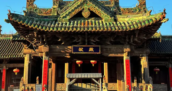 晋东南小木作巅峰遗存，层叠斗拱巧构奇观，古建密码待君解