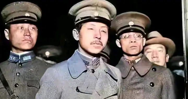 1936年，张学良连问刘鼎3个问题，解惑后：听君一席话胜读十年书