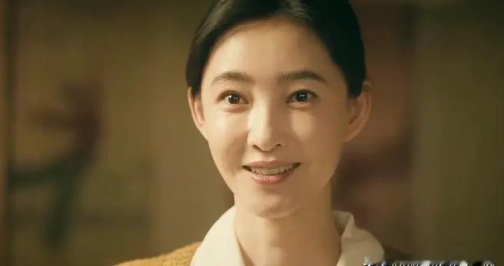 《主角》：“小白鞋”的悲剧，暗示了易青娥一生的宿命