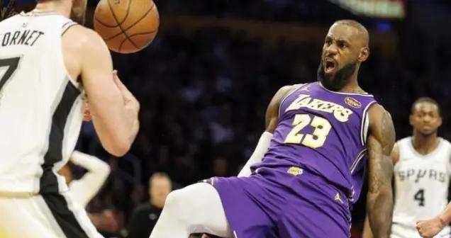 湖人VS太阳前瞻：湖人下滑第5盼反弹，里夫斯缺阵，东詹欲复仇