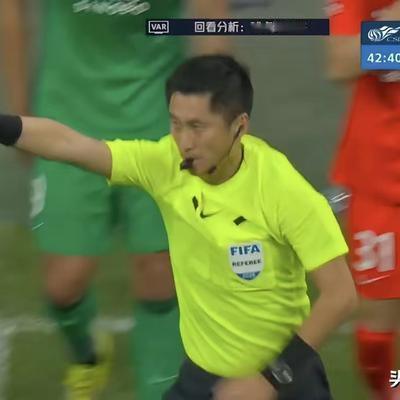 爱上小老弟：金哨马宁:你胆子是真大！特立