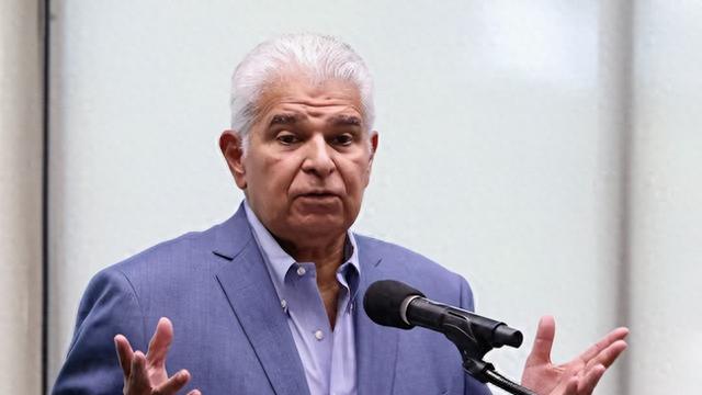 锐闻：今年2月，巴拿马最高法院突然裁定