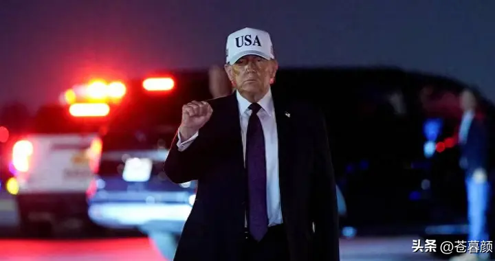 刚经历完“团灭”，伊朗硝烟未散，特朗普突然喊话：咱们还能再谈