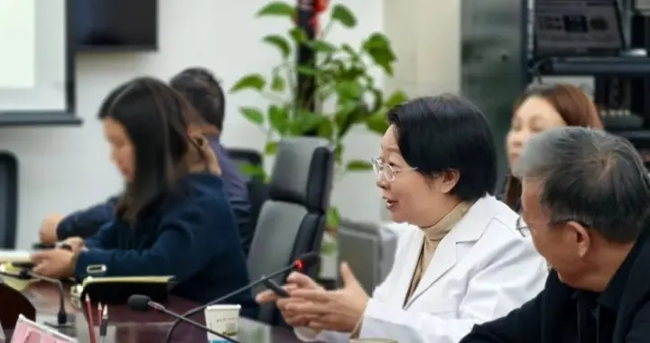 月收入快18亿！日均接诊4万人，堪比春运！全球最大的医院是中国