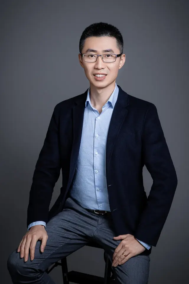 以科技赋能座舱体验，佛瑞亚如何展开行动？