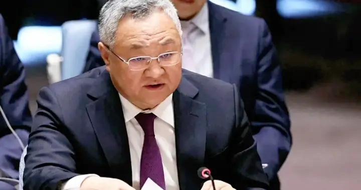 190多国收到文件，中国准备收网？高市早苗困兽犹斗，引强援入局