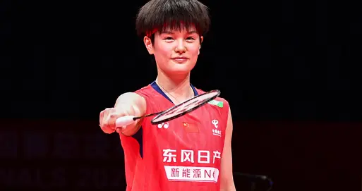 打不过也扒层皮，王祉怡1-2负安洗莹屈居亚军，最后一分出意外